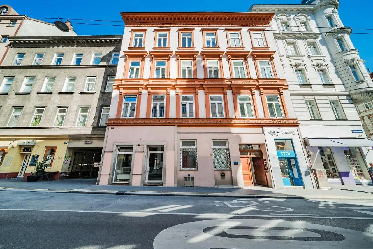 Apartment Easy Flat City Living Vienna Austria